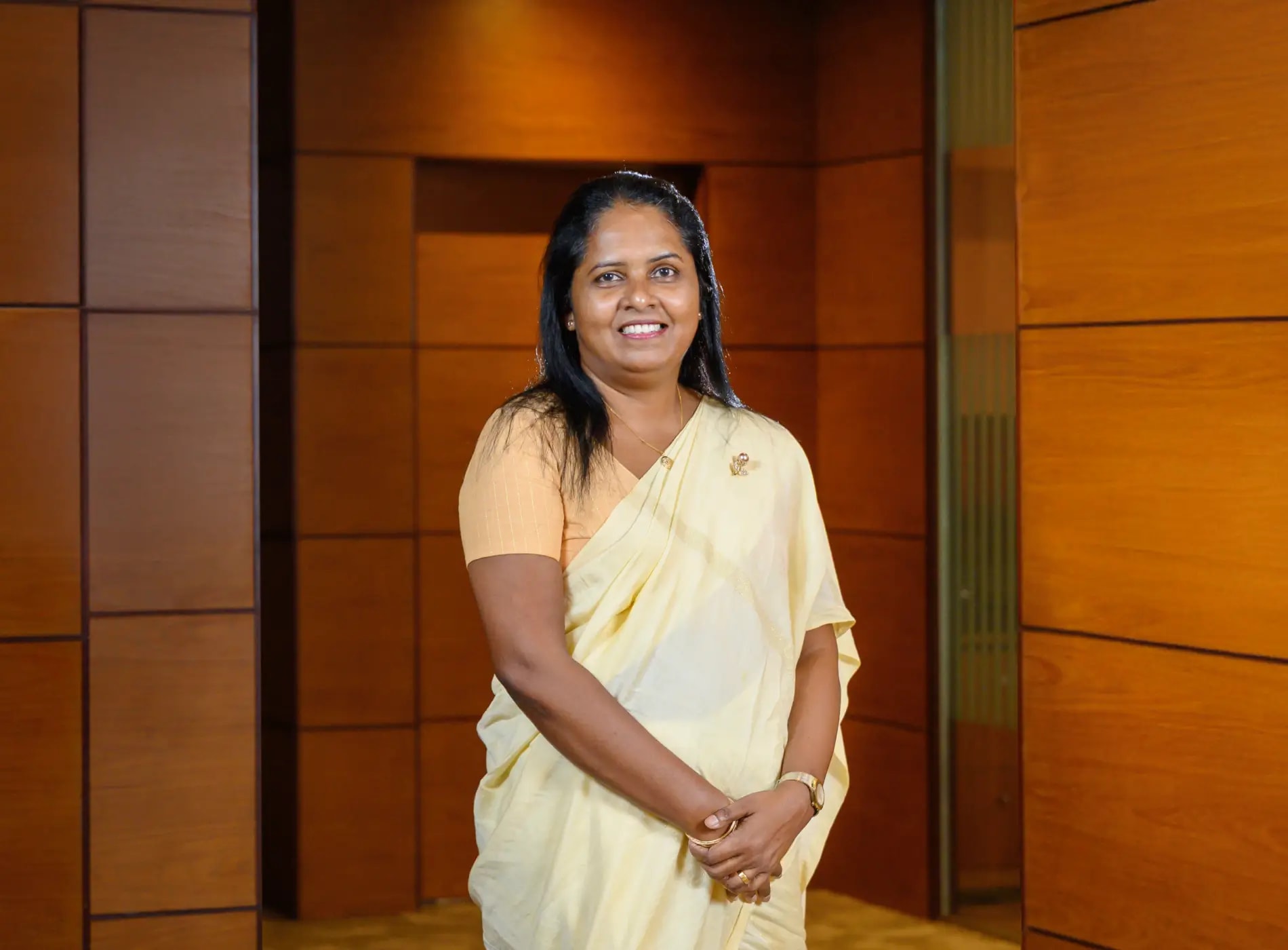 Portrait of Ms. L. G. Dayajinie Peeris, Deputy Chief Legal Officer (Governance, HR & Banking Operations), Bank of Ceylon