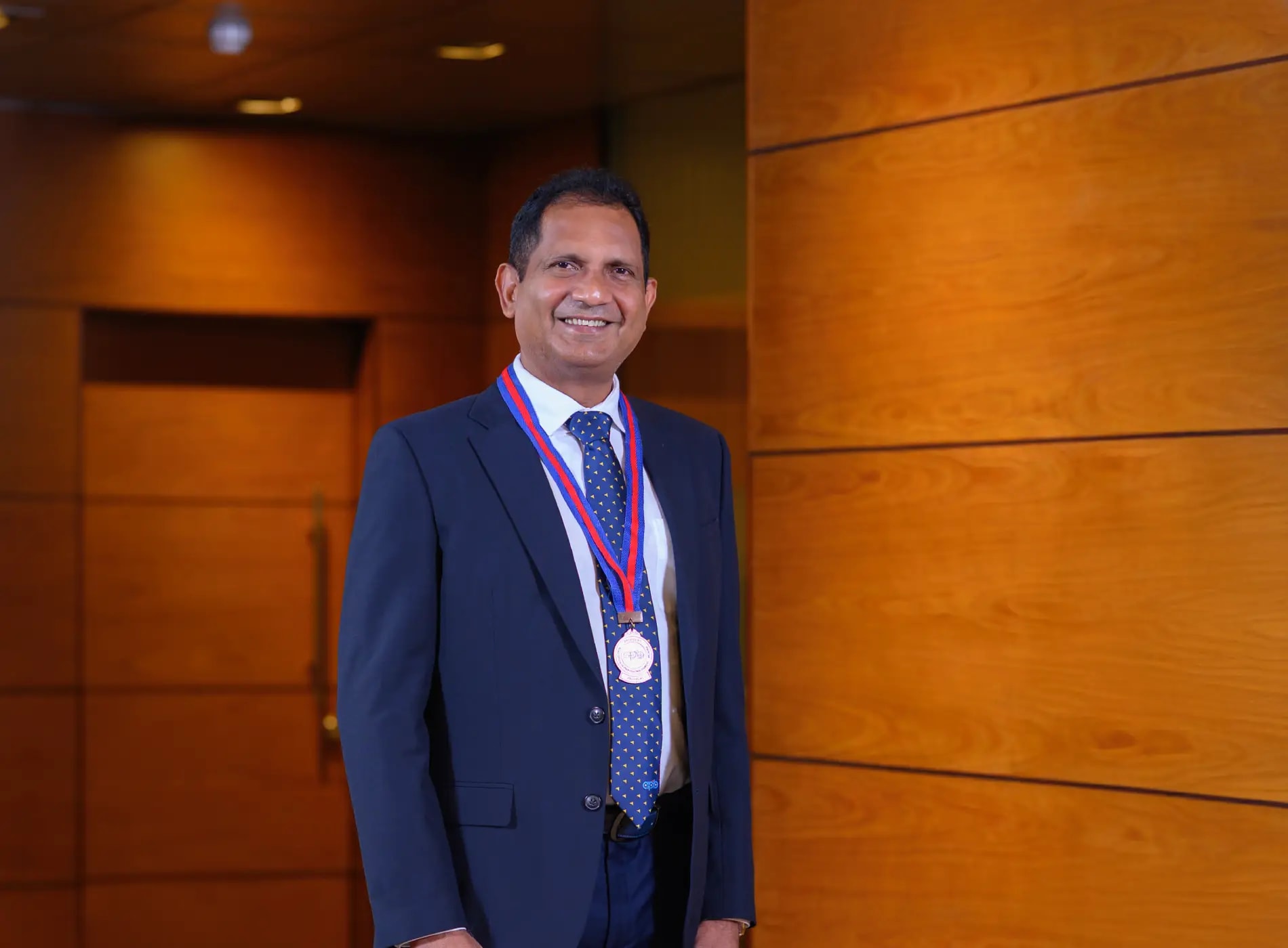 Portrait of Mr. Anton Arumugam, Senior Vice President – Offshore Banking, Remittances & Business Development, DFCC Bank PLC